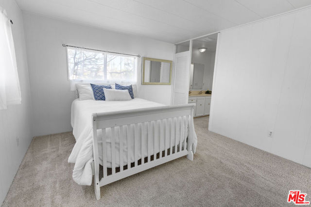 29500 Heathercliff, Malibu CA: https://media.crmls.org/mediaz/44ce045b-4e98-40f9-8975-272cd64dc80d.jpg