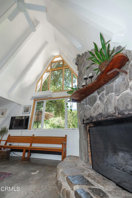 Detail Gallery Image 11 of 69 For 3309 Matilija Canyon Rd, Ojai,  CA 93023 - 3 Beds | 2 Baths