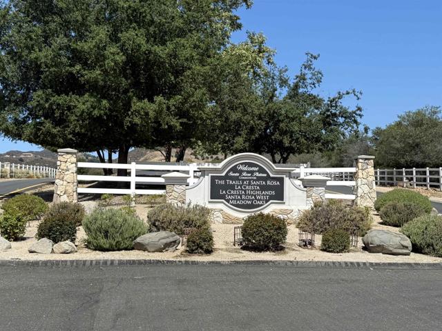0 Calle Huerto, Murrieta CA: https://media.crmls.org/mediaz/44cfaedd-5f99-4601-bf20-3d294505f53c.jpg