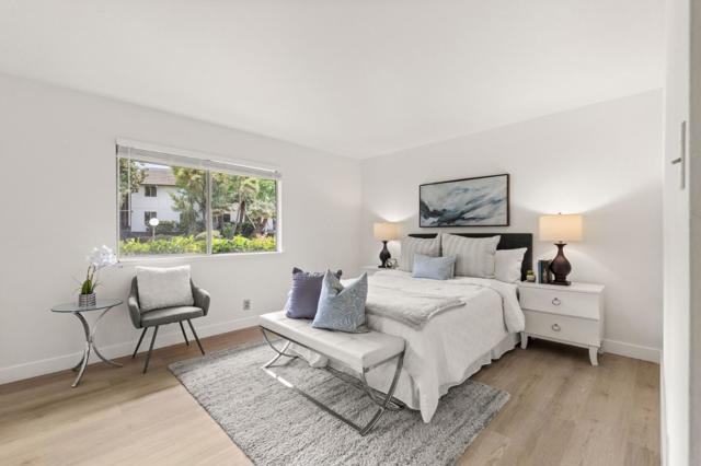 21 Willow Road, Menlo Park CA: https://media.crmls.org/mediaz/44d2d10f-0945-43d9-8449-b3e06a9650be.jpg