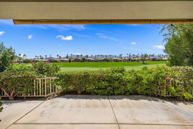 479 Desert Holly Drive, Palm Desert, CA 92211