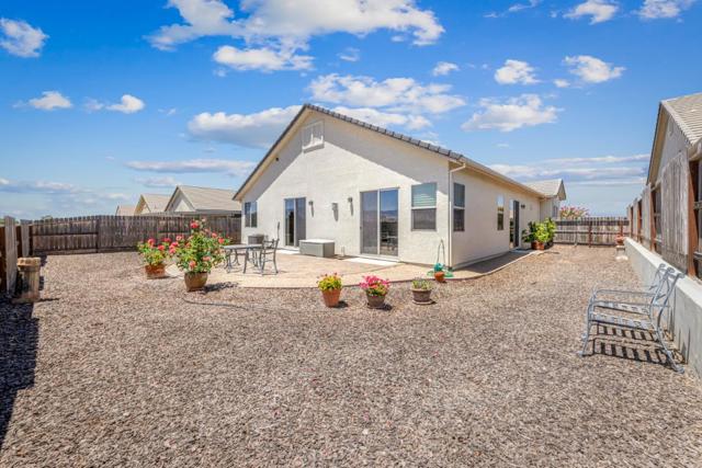 2011 Sage Drive, Hollister CA: https://media.crmls.org/mediaz/44d34f95-2752-47d7-baf6-dd593bd5d4ae.jpg