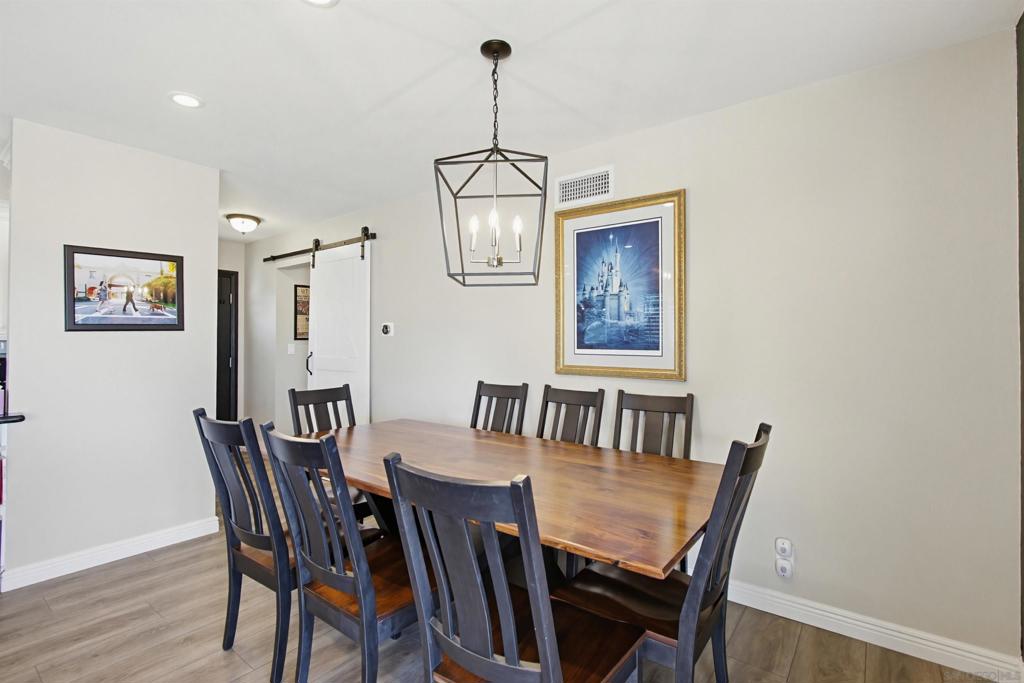 8426 Fireside Ave - photo 5
