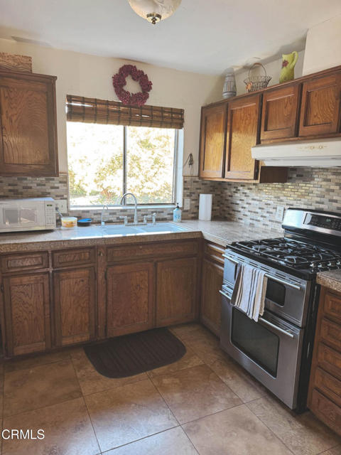 4620 Casitas Pass Road, Ventura CA: https://media.crmls.org/mediaz/44d45c97-5b61-4bae-b126-d9bb05e96e36.jpg