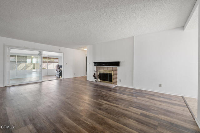 Detail Gallery Image 6 of 32 For 203 E Garden Gr, Port Hueneme,  CA 93041 - 2 Beds | 2 Baths