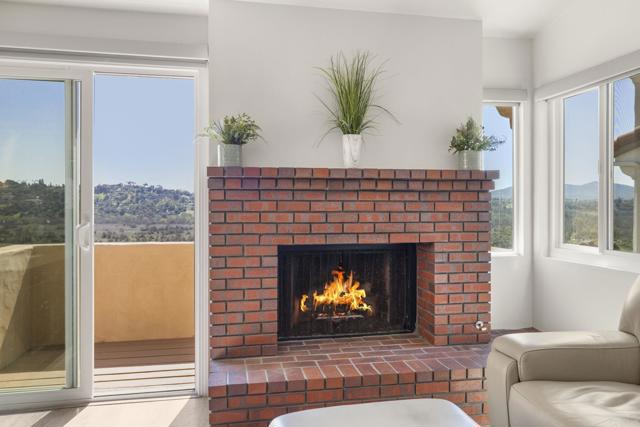 Detail Gallery Image 10 of 66 For 631 Concerto Glen, Escondido,  CA 92025 - 3 Beds | 2/1 Baths