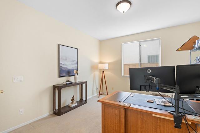 Detail Gallery Image 20 of 56 For 6181 Sunset Crest Way, San Diego,  CA 92121 - 4 Beds | 3 Baths