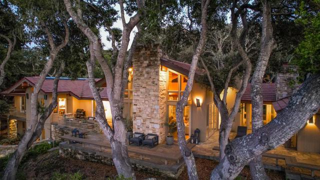 5466 Quail Way, Carmel Valley CA: https://media.crmls.org/mediaz/44d98f0f-33b6-4c1c-b52c-39c414e860cf.jpg