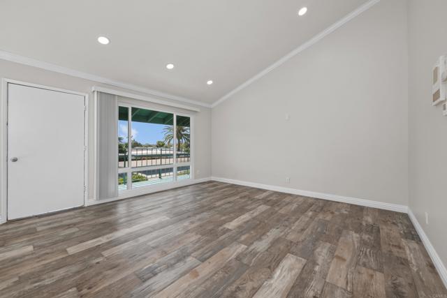 Detail Gallery Image 1 of 1 For 1811 E Grand Ave #110,  Escondido,  CA 92026 - 2 Beds | 1 Baths