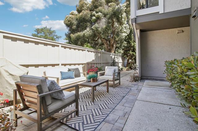 1 Spinnaker Place, Redwood City CA: https://media.crmls.org/mediaz/44daa207-4874-48d9-b4ee-5050c03f7d50.jpg