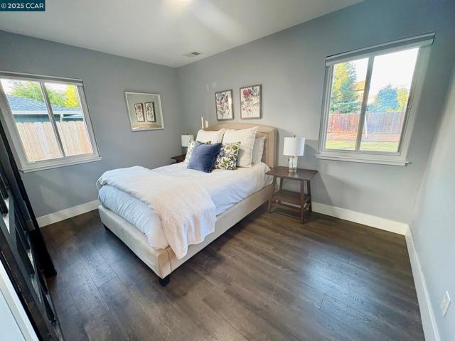 2036 Helen Road, Pleasant Hill CA: https://media.crmls.org/mediaz/44dc360f-b732-4657-95a0-bb2b8aed45e3.jpg