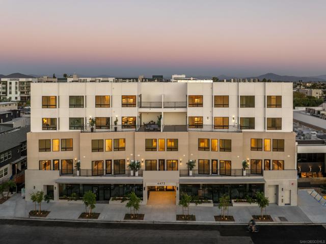 4473 30th St, San Diego CA: https://media.crmls.org/mediaz/44dc796c-ac54-47e2-a9fe-b07e0af93802.jpg