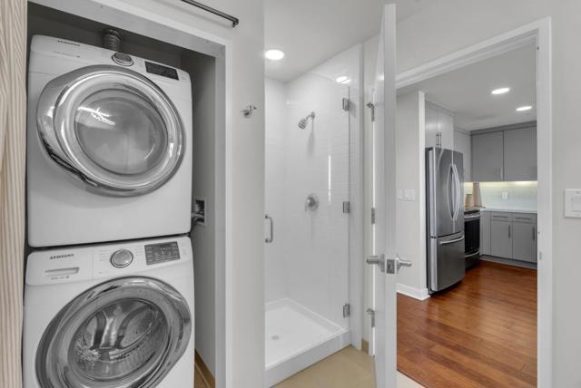 38 N Almaden Boulevard, San Jose CA: https://media.crmls.org/mediaz/44dd4b41-ebb4-4ee8-a148-701f9716f835.jpg