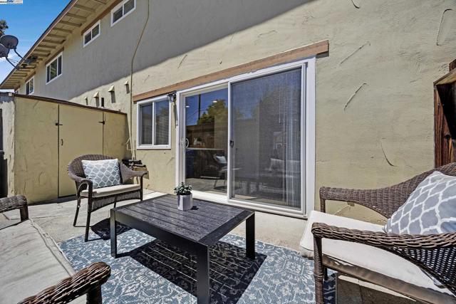 4672 Balboa Way, Fremont CA: https://media.crmls.org/mediaz/44ddbc06-29c9-4f7a-8743-d2d297231807.jpg