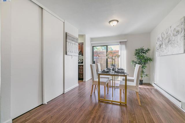 38627 Cherry Ln, Fremont CA: https://media.crmls.org/mediaz/44dea1a7-3202-4666-b127-41f9c89efccc.jpg