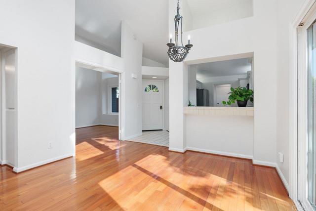 814 Okra Court, Carlsbad CA: https://media.crmls.org/mediaz/44e079c9-a966-4db2-8fc6-4c9641a9d3e2.jpg