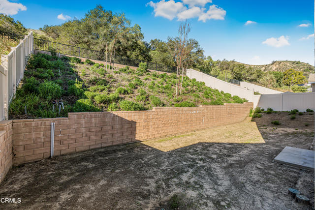 Detail Gallery Image 24 of 24 For 1224 Redbud St, Santa Paula,  CA 93060 - 4 Beds | 3 Baths