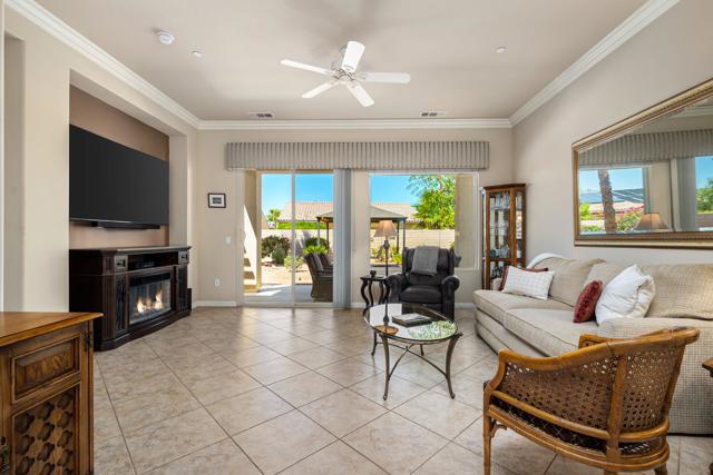 39007 Camino Orquesta, Indio CA: https://media.crmls.org/mediaz/44e18d54-4d63-47a6-a491-84df7c6ab911.jpg