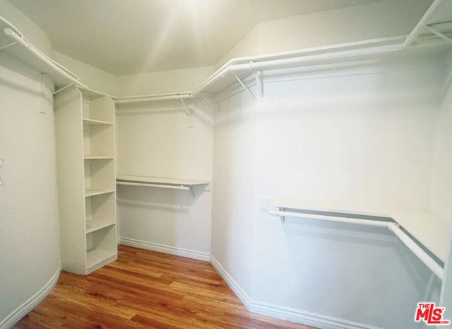 14271 Dickens Street, Sherman Oaks CA: https://media.crmls.org/mediaz/44e40d53-36dc-4a46-ac9d-dcf7cb823f69.jpg