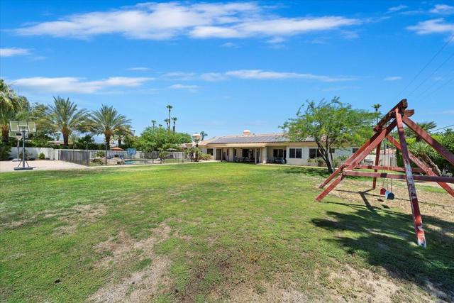 78925 Starlight Lane, Bermuda Dunes CA: https://media.crmls.org/mediaz/44e4d31e-e098-45d5-ad2e-55a2e3fb1b0e.jpg