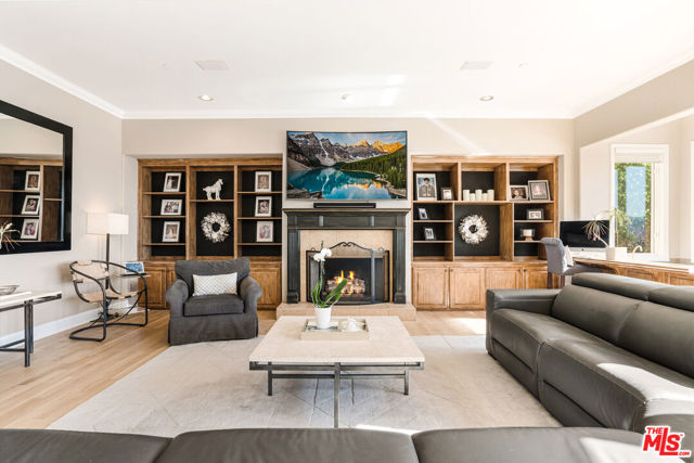 Drew Fenton | 16742 Via Pacifica Pacific Palisades CA | MLS: 7348440