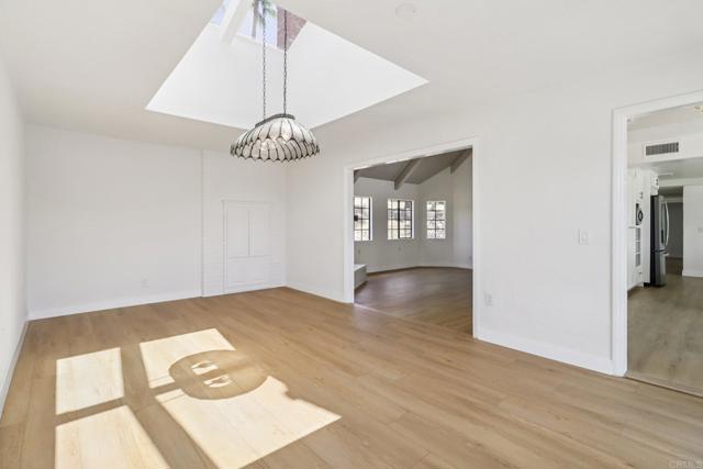 1797 99 Rabbit Hill, Fallbrook CA: https://media.crmls.org/mediaz/44e55e9f-9548-42fd-bd1a-6d5a202043d2.jpg