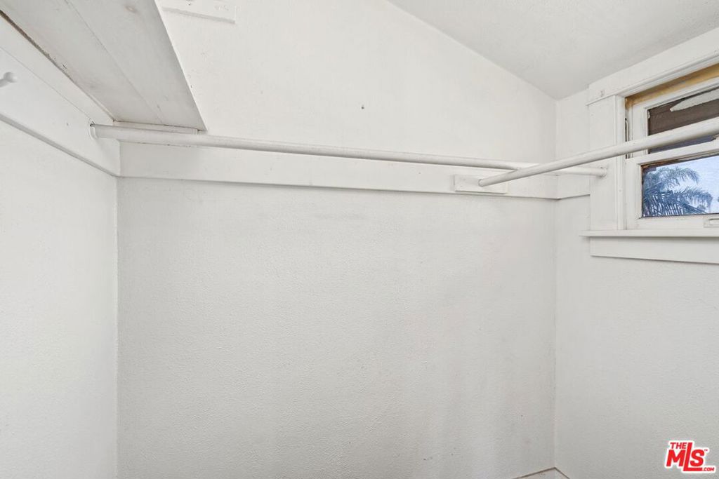 MLS #24450619 img 32