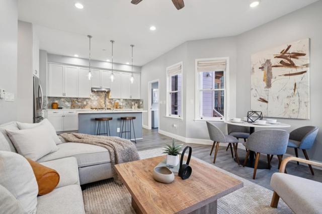 3000 26th Street, San Francisco CA: https://media.crmls.org/mediaz/44e6c0b4-cae5-4aae-8f2f-cc947115d7e9.jpg