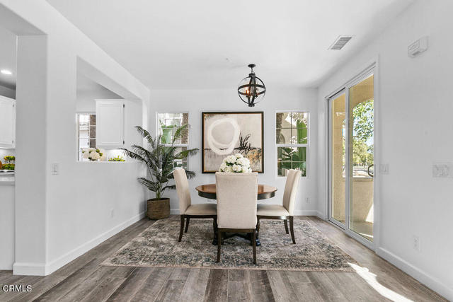 Detail Gallery Image 16 of 54 For 3412 Rockhampton Dr, Camarillo,  CA 93012 - 3 Beds | 3/1 Baths