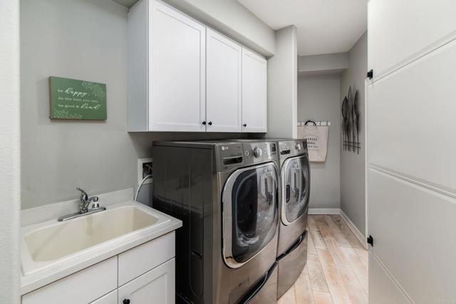 Detail Gallery Image 27 of 45 For 3736 Donna Ct, Carlsbad,  CA 92008 - 5 Beds | 4 Baths