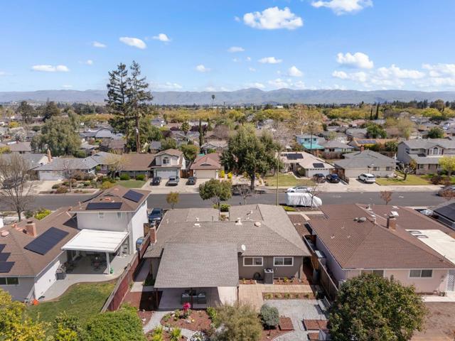 5273 Estrade Drive, San Jose CA: https://media.crmls.org/mediaz/44ea410d-2a3e-4130-8357-6e83151b59d1.jpg