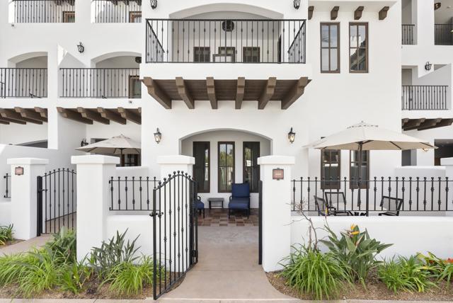 7310 Estrella De Mar, Carlsbad CA: https://media.crmls.org/mediaz/44ea87ee-c182-4bd7-b41f-ed7f24975ae0.jpg