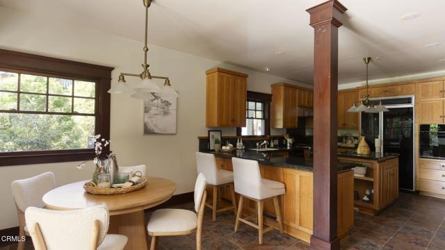 1813 Wayne Avenue, South Pasadena CA: https://media.crmls.org/mediaz/44ec756e-3092-436b-b45f-8d6867d83738.jpg