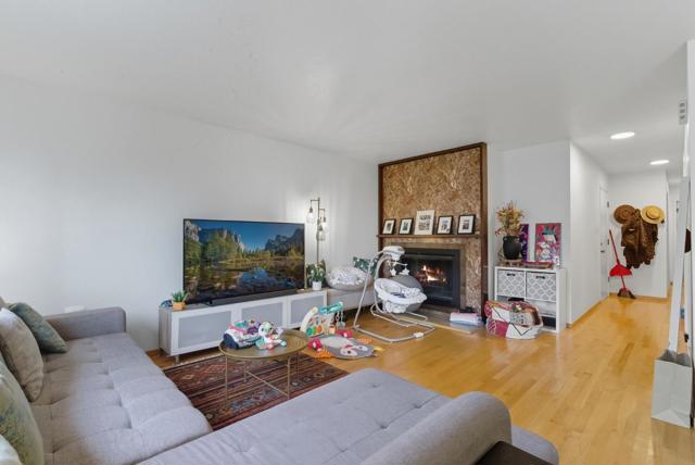 1840 Church Street, San Francisco CA: https://media.crmls.org/mediaz/44ecfac8-d723-4802-babd-0b70e2b9482d.jpg