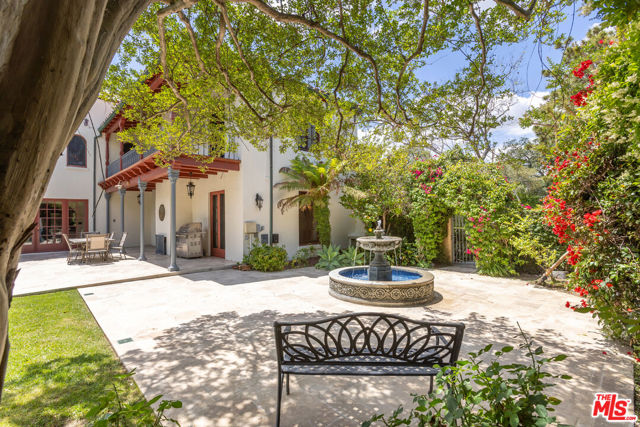 2086 S Oak Knoll Avenue, San Marino CA: https://media.crmls.org/mediaz/44edc602-63c1-4369-9e51-ee47205d10d5.jpg