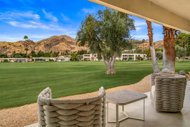 133 Desert Lakes Drive, Palm Springs, CA 92264