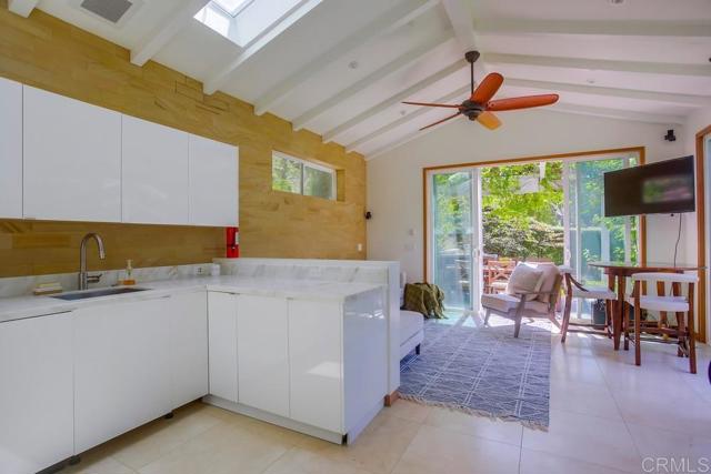 Detail Gallery Image 51 of 55 For 907 Poppy Lane, Carlsbad,  CA 92011 - 4 Beds | 4 Baths