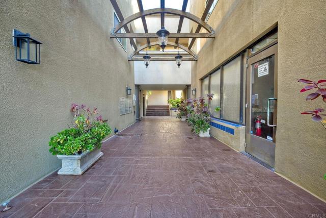Detail Gallery Image 34 of 39 For 7509 Draper Ave #309,  La Jolla,  CA 92037 - 2 Beds | 2 Baths