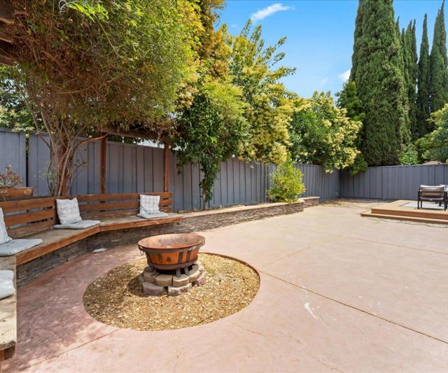 6932 Burning Tree Court, San Jose CA: https://media.crmls.org/mediaz/44f07c7a-0bbb-461a-90f0-81c9715a60cb.jpg
