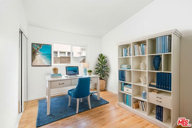 4730 Asteria Street, Torrance CA: https://media.crmls.org/mediaz/44f0f628-898f-4e6b-bf39-81decce49b01.jpg