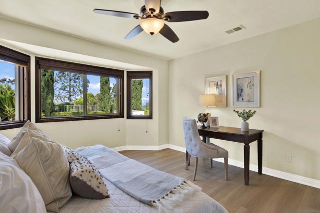 12206 Fairway Pointe Row, San Diego CA: https://media.crmls.org/mediaz/44f189e2-39b2-4e23-a4c5-71fa6fc76d4e.jpg