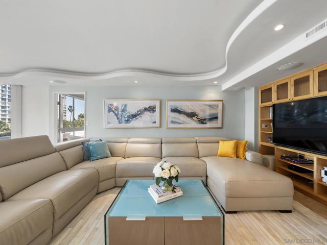 Image 4 of 69 For 1760 Avenida Del Mundo  #101 & #11