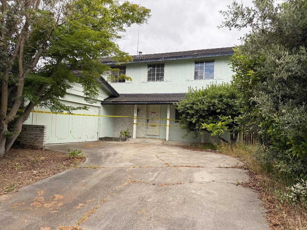 1087 Wunderlich Drive