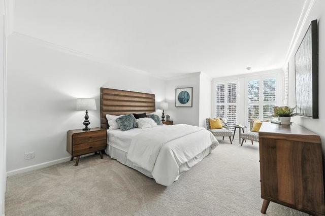 1051 Beach Park Boulevard, Foster City CA: https://media.crmls.org/mediaz/44f70ac2-7121-4f3e-b437-4aea6e669dbf.jpg