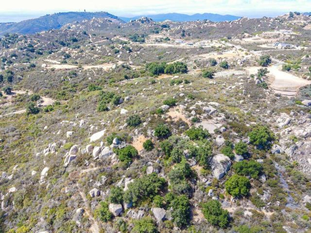 0 Calle Huerto, Murrieta CA: https://media.crmls.org/mediaz/44f76e9a-3335-42e3-a74d-58094af07bfb.jpg
