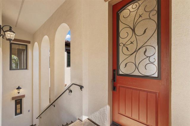 21 Bigleaf Road, Orinda CA: https://media.crmls.org/mediaz/44f7ee47-4f4a-45f8-af0d-bde80c55f8b8.jpg