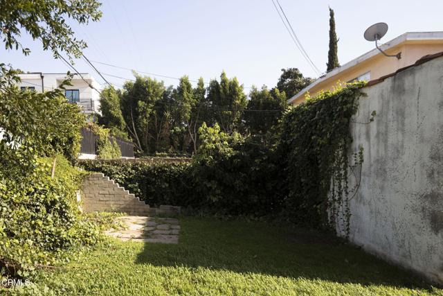 Detail Gallery Image 17 of 20 For 4523 W 18th St, Los Angeles,  CA 90019 - 2 Beds | 1 Baths