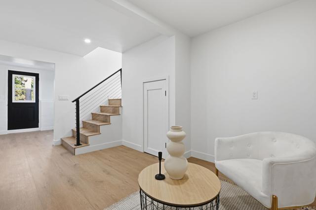 Detail Gallery Image 15 of 26 For 4880 Lantana Dr, San Diego,  CA 92105 - 2 Beds | 2 Baths