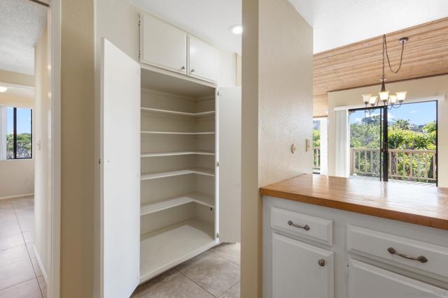 573 S Sierra, Solana Beach CA: https://media.crmls.org/mediaz/44f9ad51-2ea6-47a1-ba23-ee6e89d7aedd.jpg