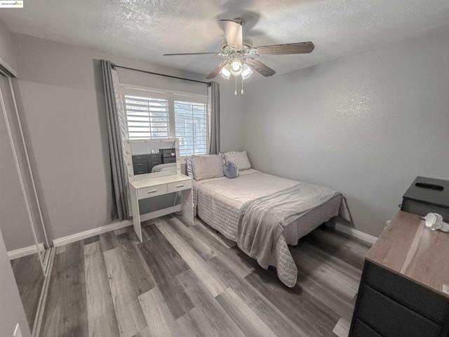 166 Norman Ct, Tracy CA: https://media.crmls.org/mediaz/44fa357e-4ef3-44cc-ab1b-b64ce6d60a23.jpg